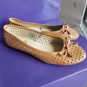 Women Tan/Brown Flat Shoes